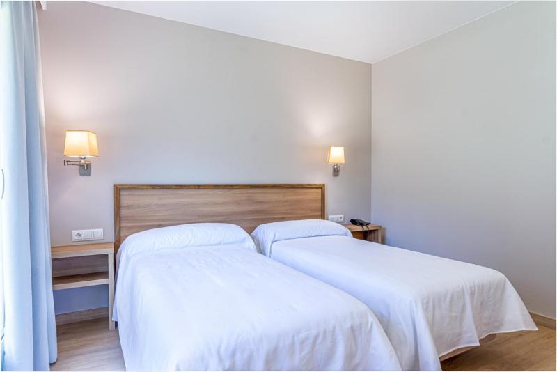 Hotel Jaume D'Urgell Balaguer Buitenkant foto